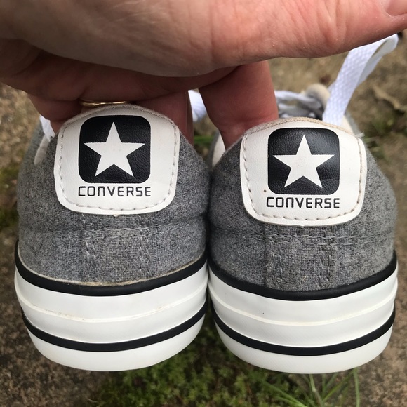 Converse Sneakers 6 - Picture 3 of 8